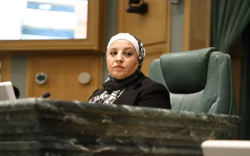 النائب الجبور تعلن ترشحها للمكتب الدائم