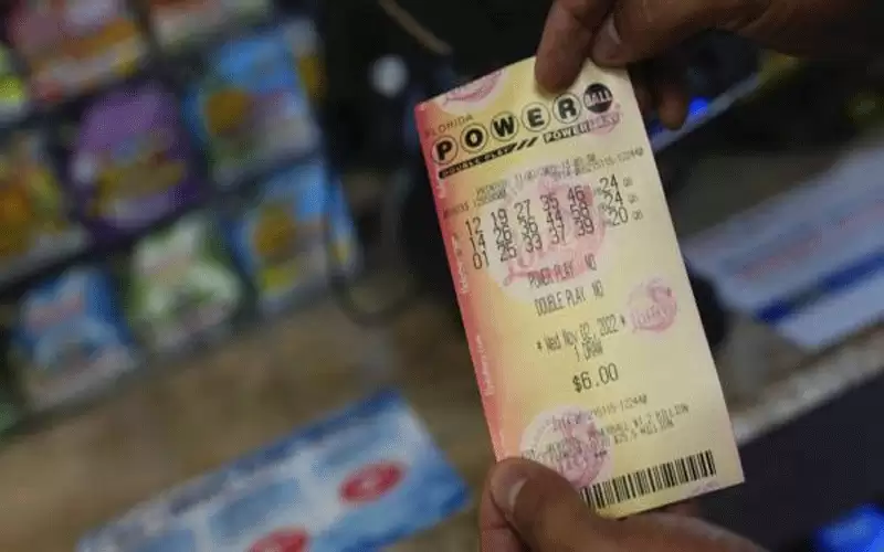 1.9 مليار دولار أكبر جائزة يانصيب
