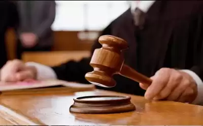 احدهما فقد البصر.. السجن 10 سنوات