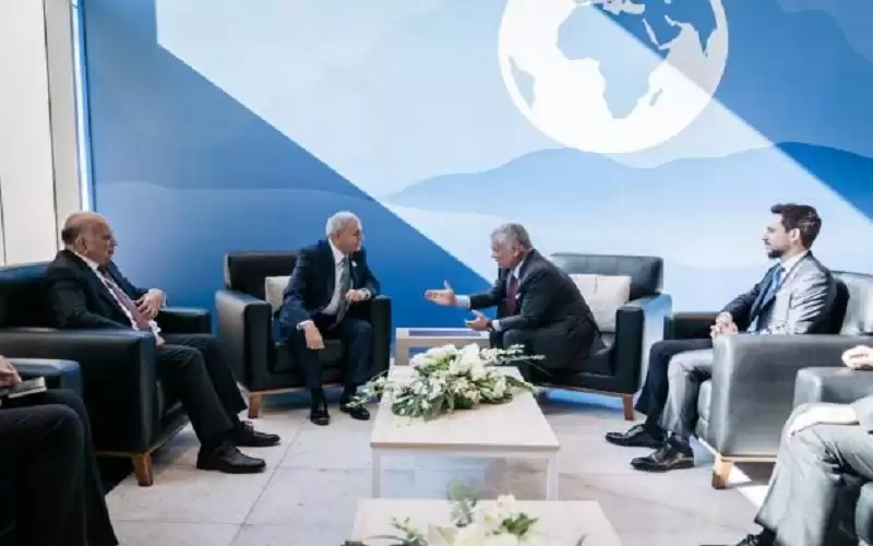 الملك يلتقي قادة دول ورؤساء حكومات