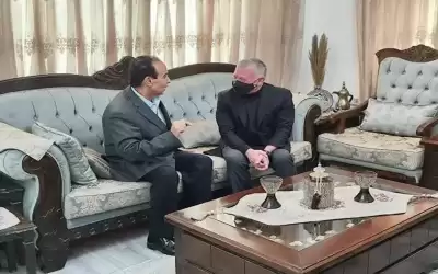 الملك يزور اللواء المتقاعد بني ياسين