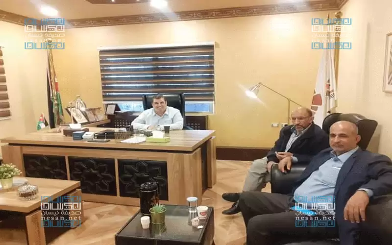 اللجنة المؤقتة لإدارة الغرفة التجارية في