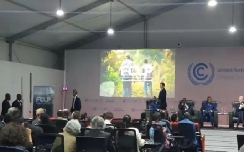 لماذا غادر رئيس وزراء بريطانيا إحدى