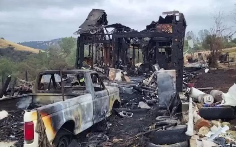 أمريكا .. نيزك يسقط على منزل