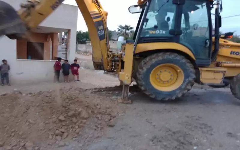 مياه الامطار تداهم منازل في دير