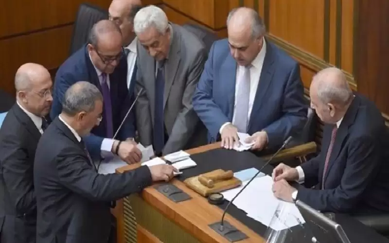 للمرة الخامسة.. . مجلس النواب يفشل
