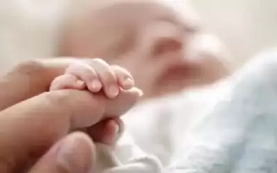 صينية تنجب بعد 26 حالة إجهاض..