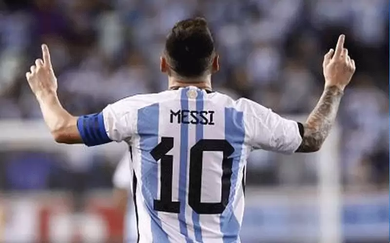 ميسي على رأس قائمة الأرجنتين في