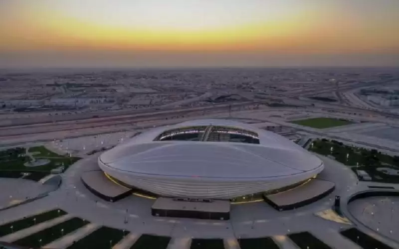 5 استادات لكأس العالم متصلة بمحطات