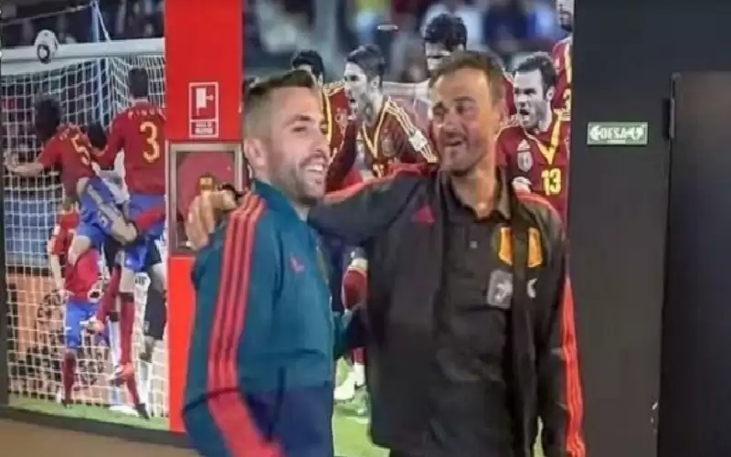 جوردي ألبا: لويس إنريكي أفضل مدرب