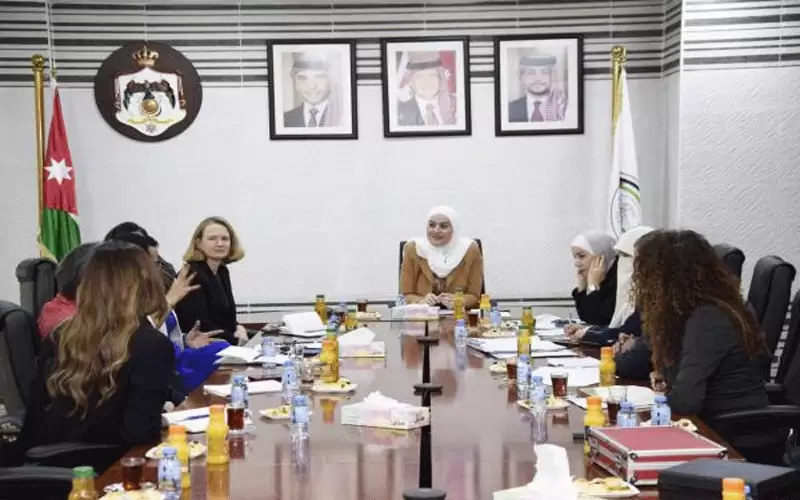 الحكومة: نضع الحماية الاجتماعية في سلم