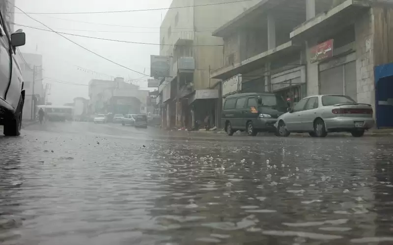 أمطار متفرقة وحالة عدم استقرار جوي