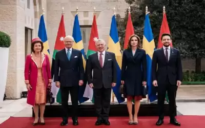الملك وولي العهد يستقبلان ملك السويد