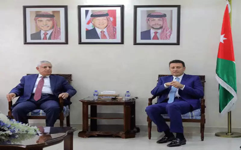 الصفدي: لن نتخلى عن واجبنا الرقابي
