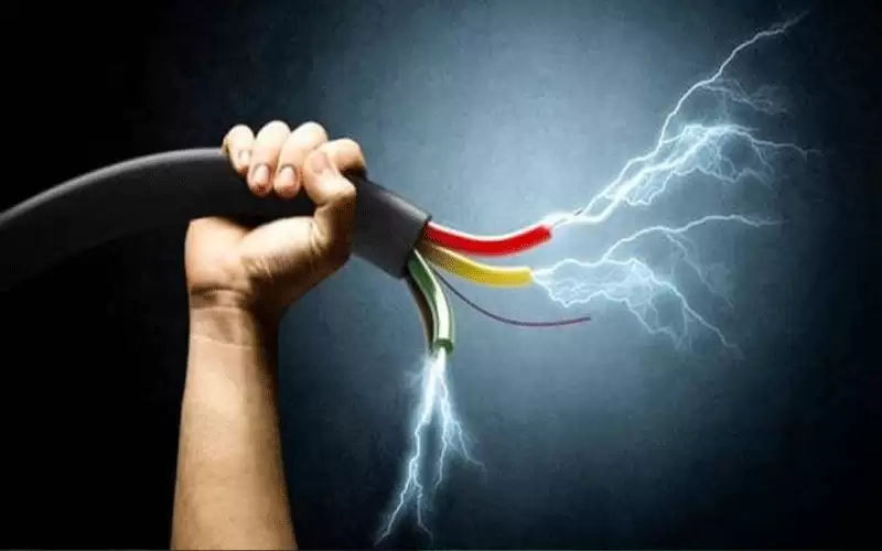 وفاة شاب بصعقة كهربائية في الكورة