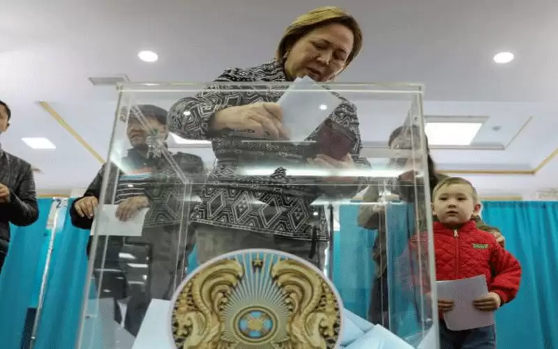 6 مرشحين بينهم امرأة يتنافسون على