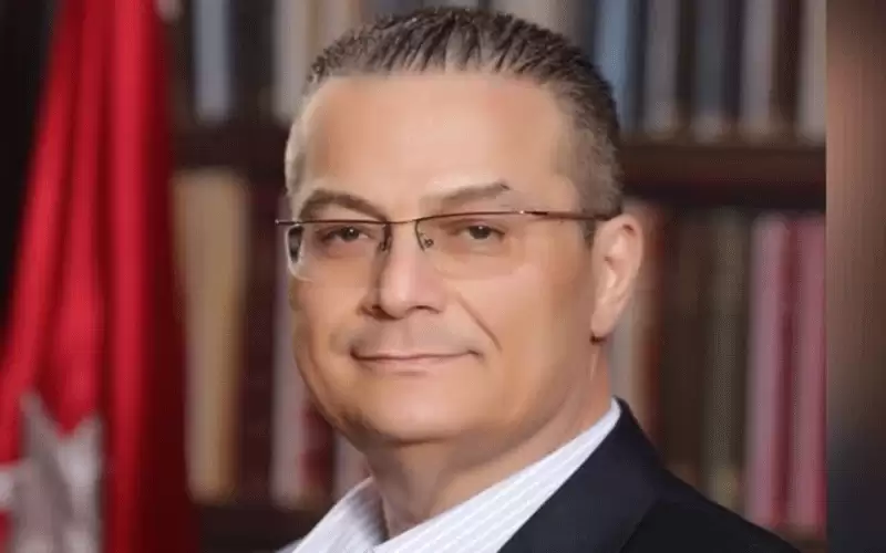 لماذا يظهر محافظ البنك المركزي كلما