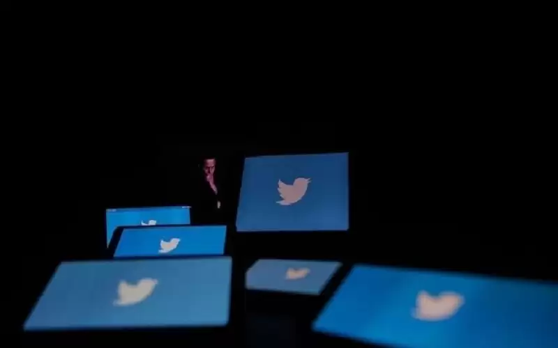 قضي الأمر.. مسؤول آخر يغادر تويتر