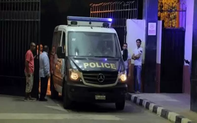 مصر.. حاولت إنهاء حياتها فسقطت على