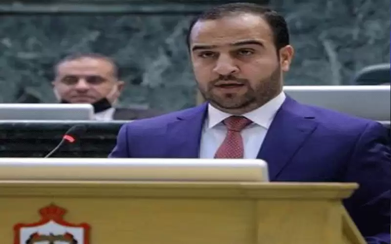 النائب عماد العدوان يسأل الحكومة عن