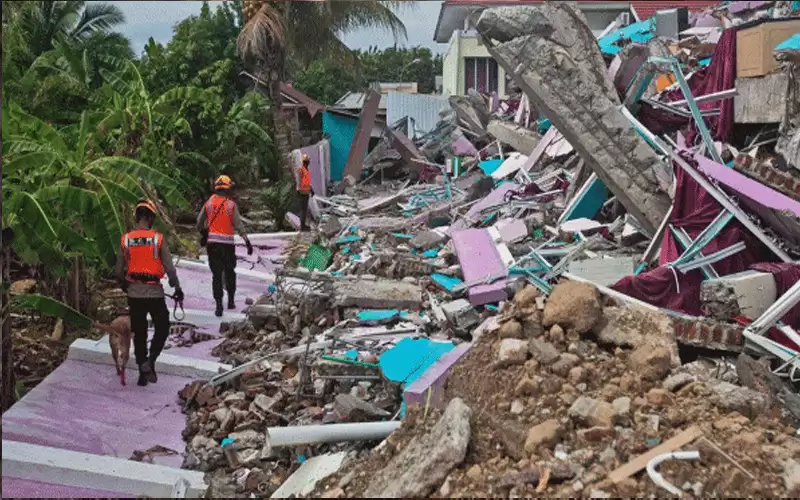 20 قتيلا و300 مصابا جراء زلزال