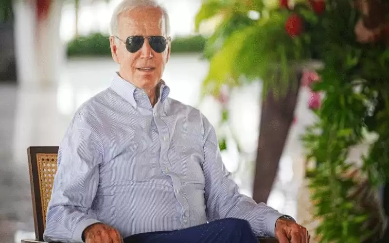 مخاوف ديمقراطية حيال قدرة بايدن على