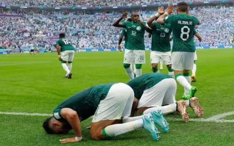 ولي العهد: مبارك للأخضر السعودي الفوز