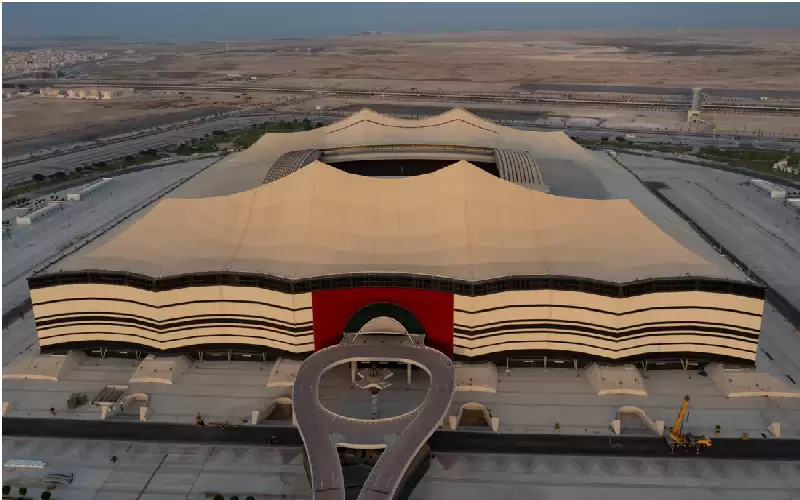 الحكومة تفكر في انشاء ملعب يتسع