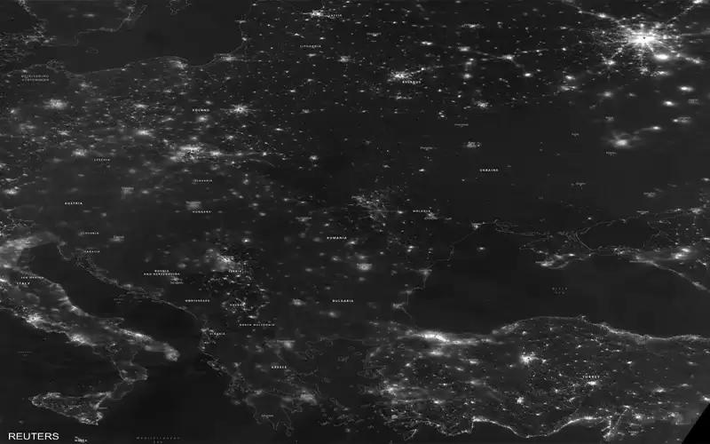 بقعة مظلمة.. صور من الفضاء ترصد