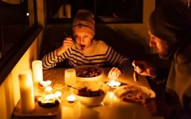 بعد الغارات الروسية المدمرة.. عودة الكهرباء