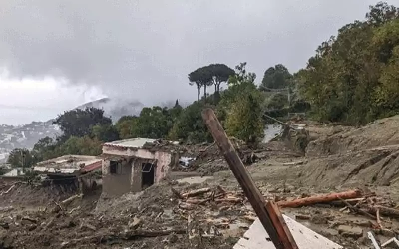 إعلان حالة الطوارئ في جزيرة إيسكيا