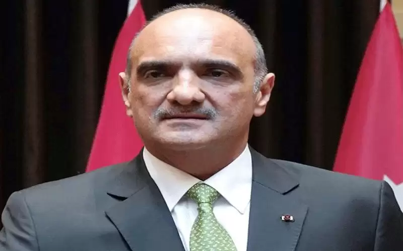 الخصاونة يزور الإذاعة والتلفزيون ويؤكد على