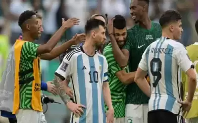 مارادونا سعيد بإنجازاتي.. ميسي يحذر من
