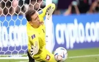 حارس منتخب بولندا يتحدى مبابي