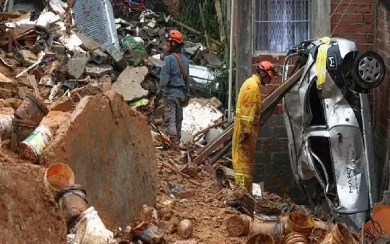 البرازيل : قتيلان و30 مفقودا بانهيار