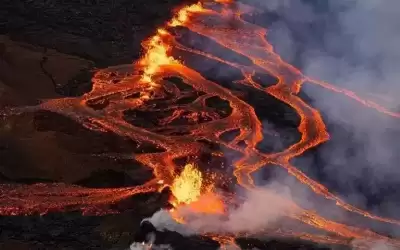 ثوران أنشط براكين العالم يخطف الأبصار..