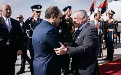 زيارة الملك إلى الجزائر.. توطيد العلاقات