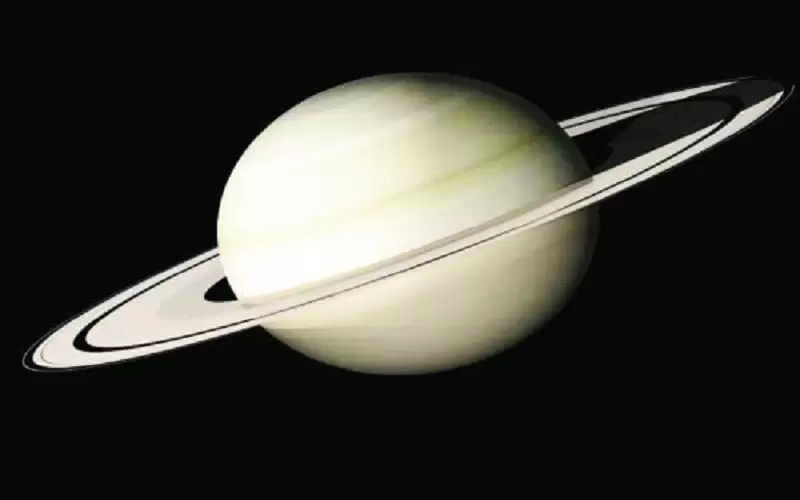 أول خارطة تفصيلية لقمر هايبيرون