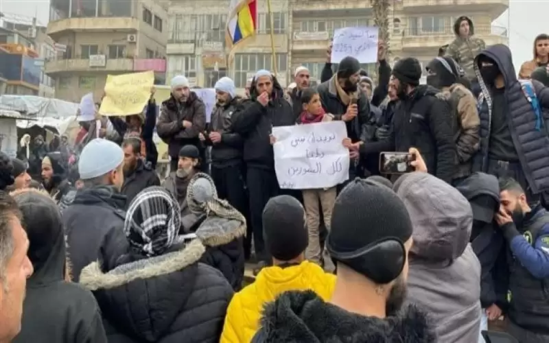 30 إصابة بين المحتجين في السويداء