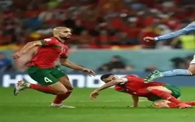بالدموع.. صخرة المغرب يغادر مصابا أمام