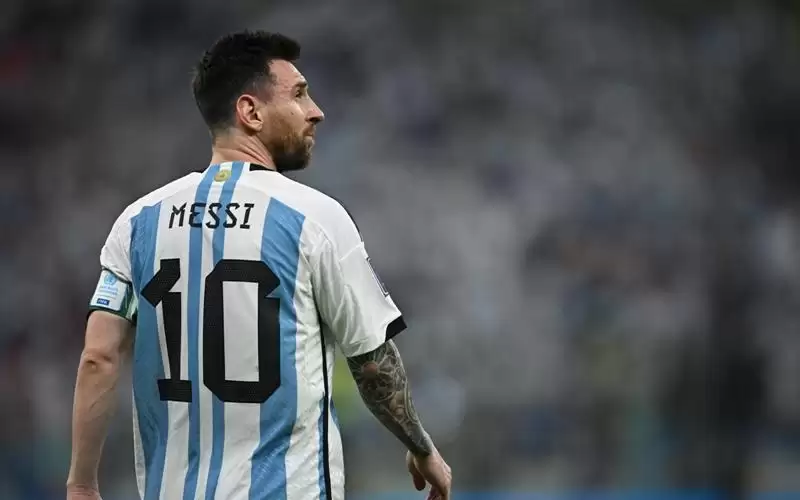 هولندا والأرجنتين.. آمال ميسي تصطدم بدهاء