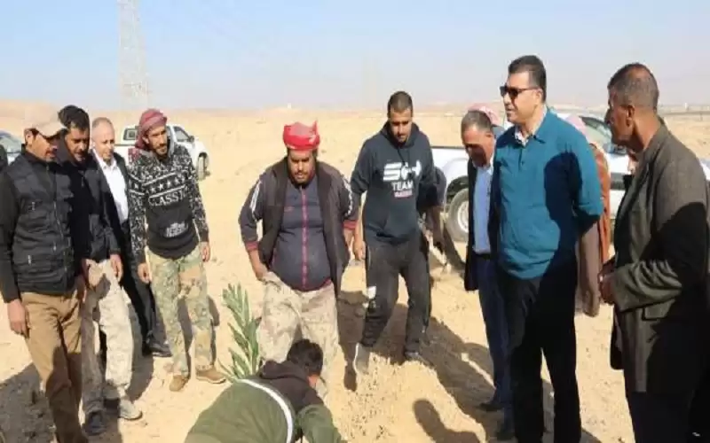 الحنيفات يتفقد مشروع الزعفران المؤابي في