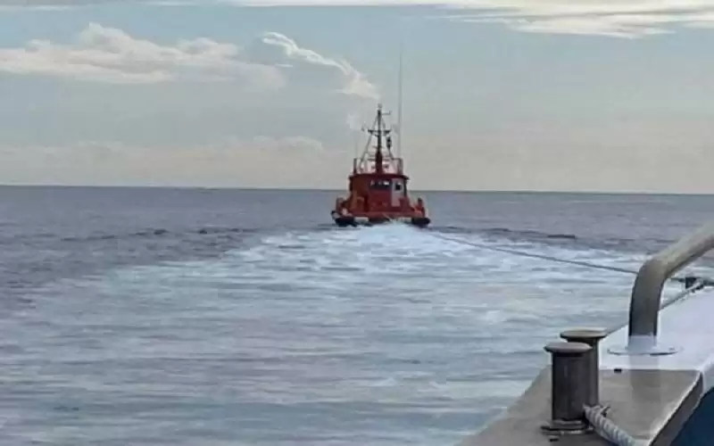 مصرع 3 مهاجرين وفقدان 5 بحادث