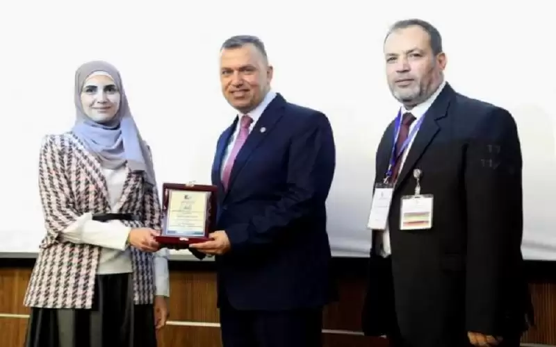 عمان الاهلية تشارك في اليوم العلمي