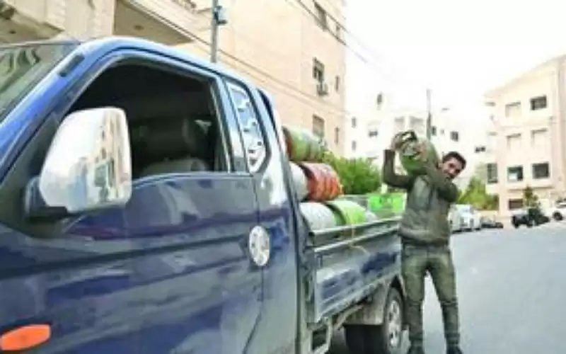 البدء بالتحقق من عدادات صهاريج الغاز