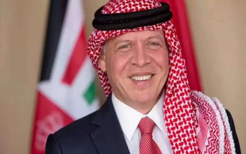 الملك يهنئ ملك المغرب بتأهل منتخب