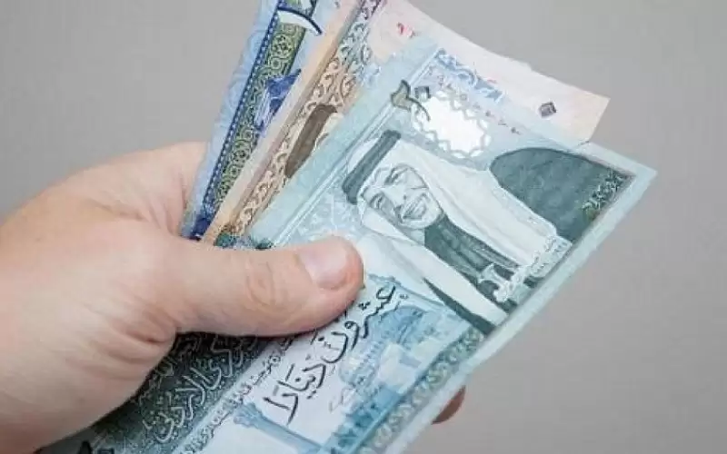 تحويل مستحقات معلمي التعليم الإضافي للبنوك