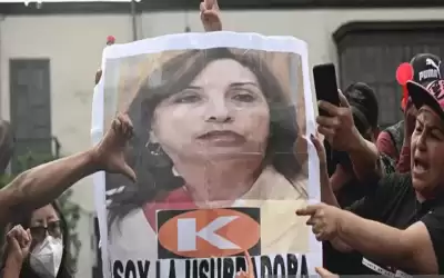 قتيلان في احتجاجات ضد رئيسة البيرو