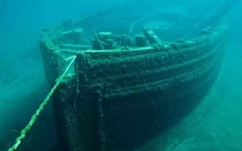 العثور على سفينة محملة بالذهب فقدت