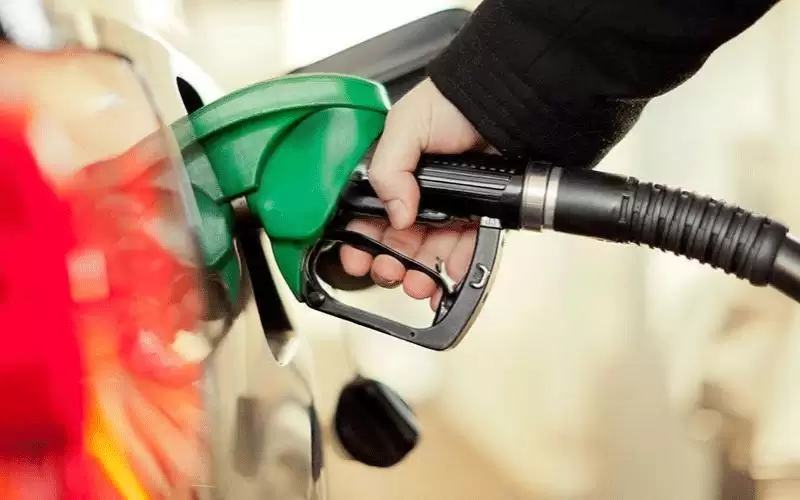 الحكومة تعلنها: انخفاض أسعار المشتقات النفطية